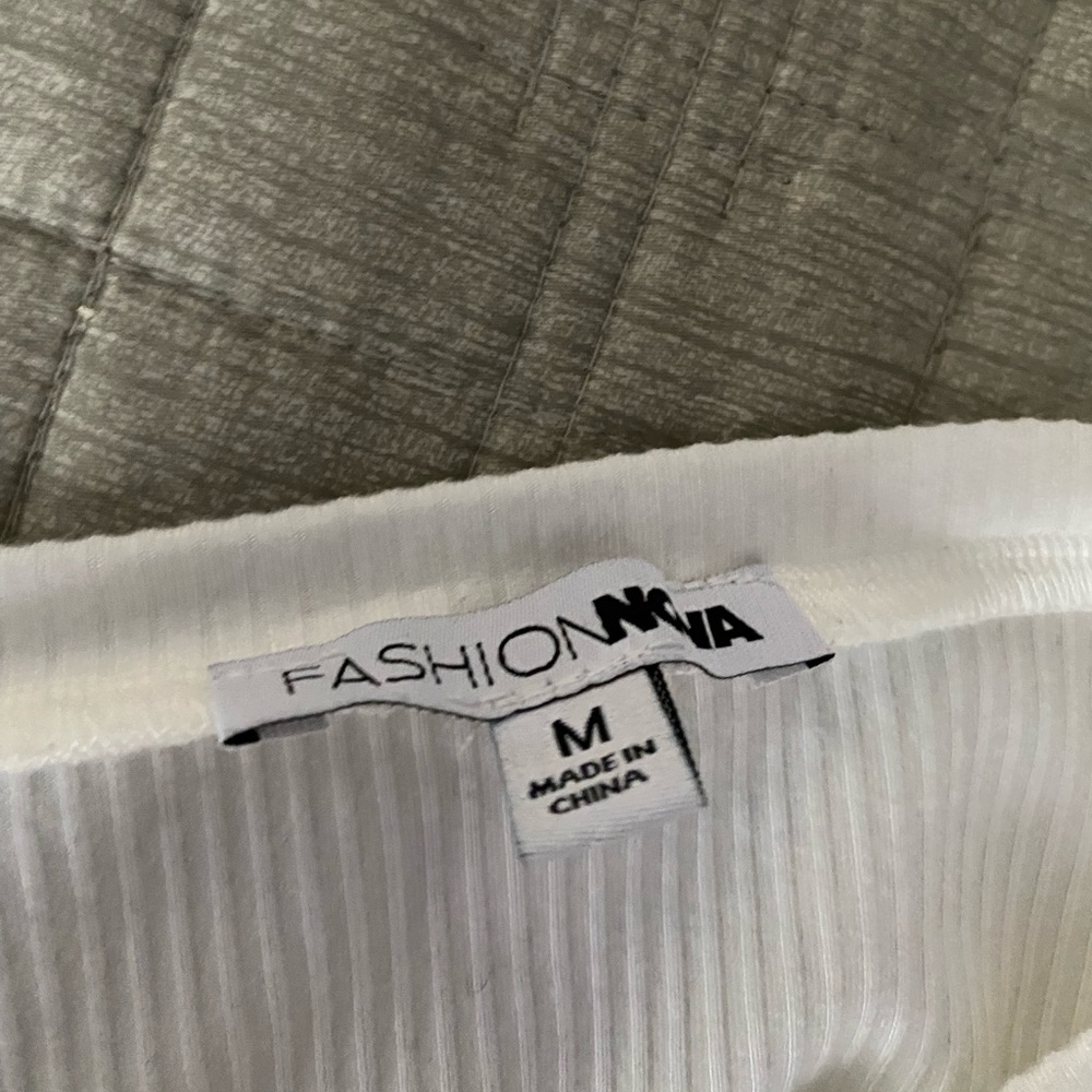 FASHION NOVA - NWOT Ruched Mini Dress - Picture 7 of 7